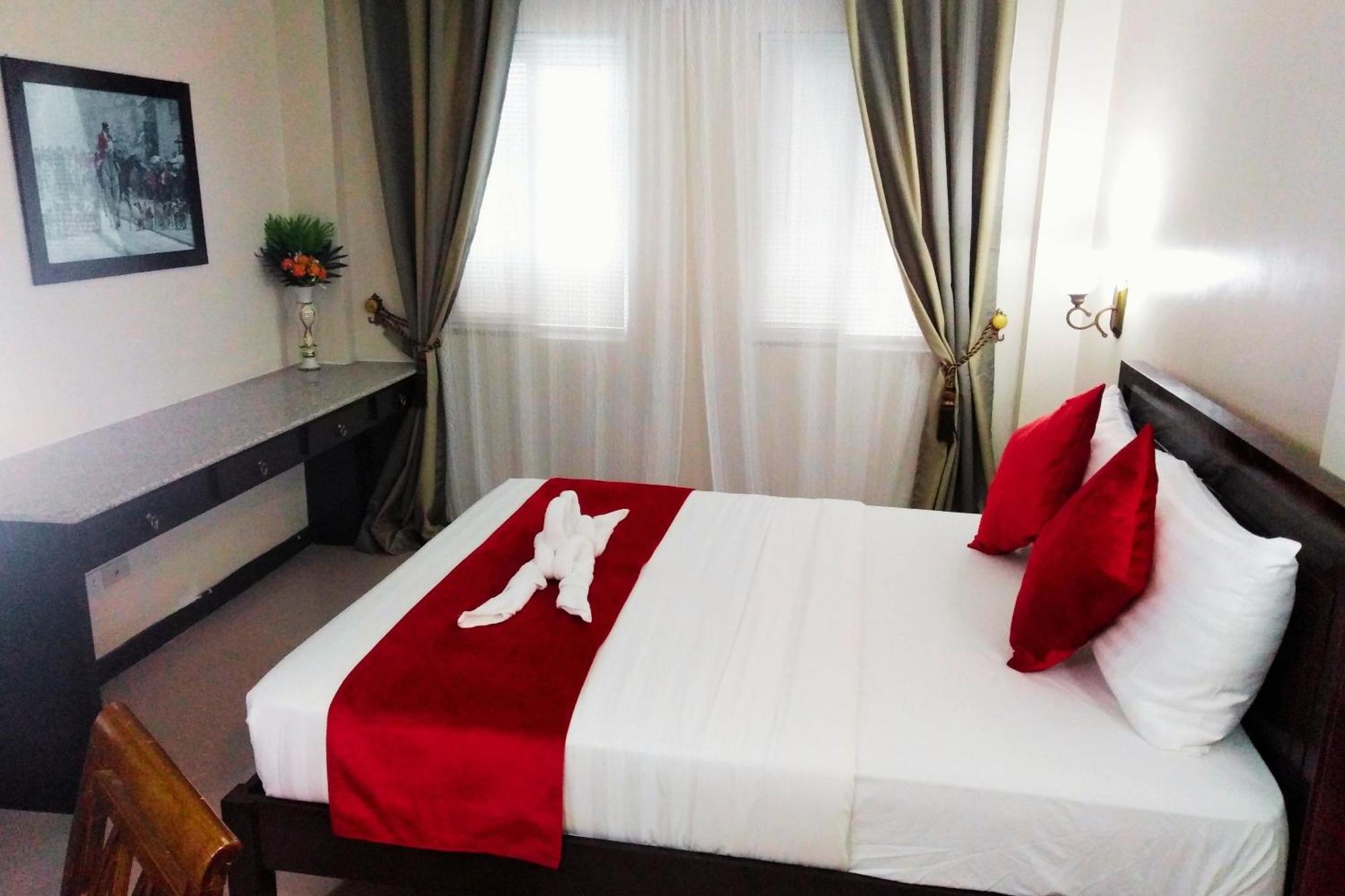 Venezia Suites Hotel Iloilo Quarto foto