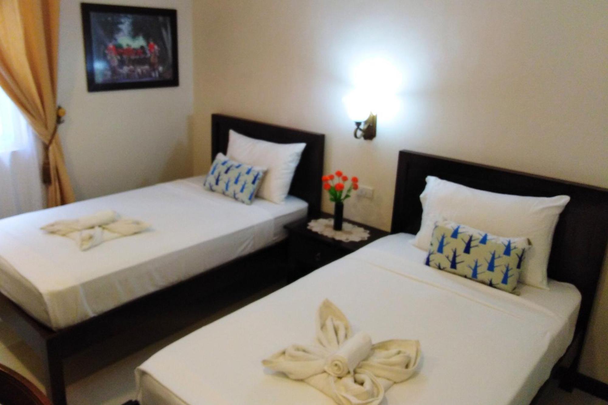 Venezia Suites Hotel Iloilo Quarto foto